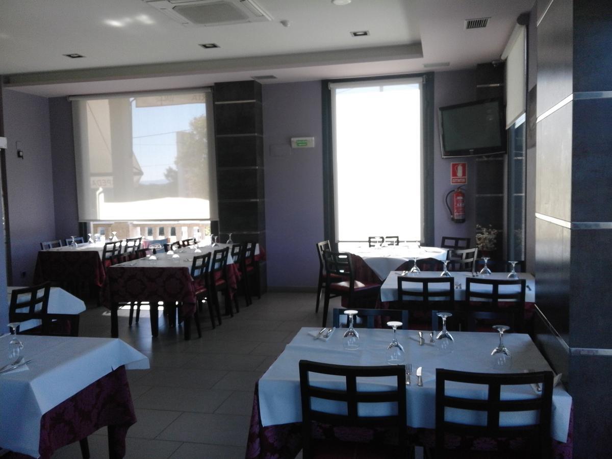 Hostal Restaurante Vial Оуренсе Екстериор снимка